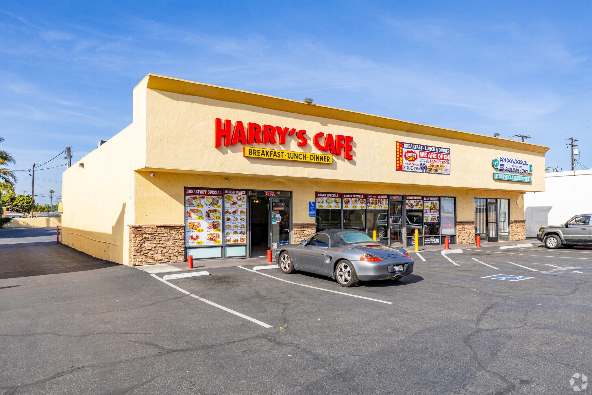 12031-12045 Garden Grove Blvd, Garden Grove, CA for lease Primary Photo- Image 1 of 2