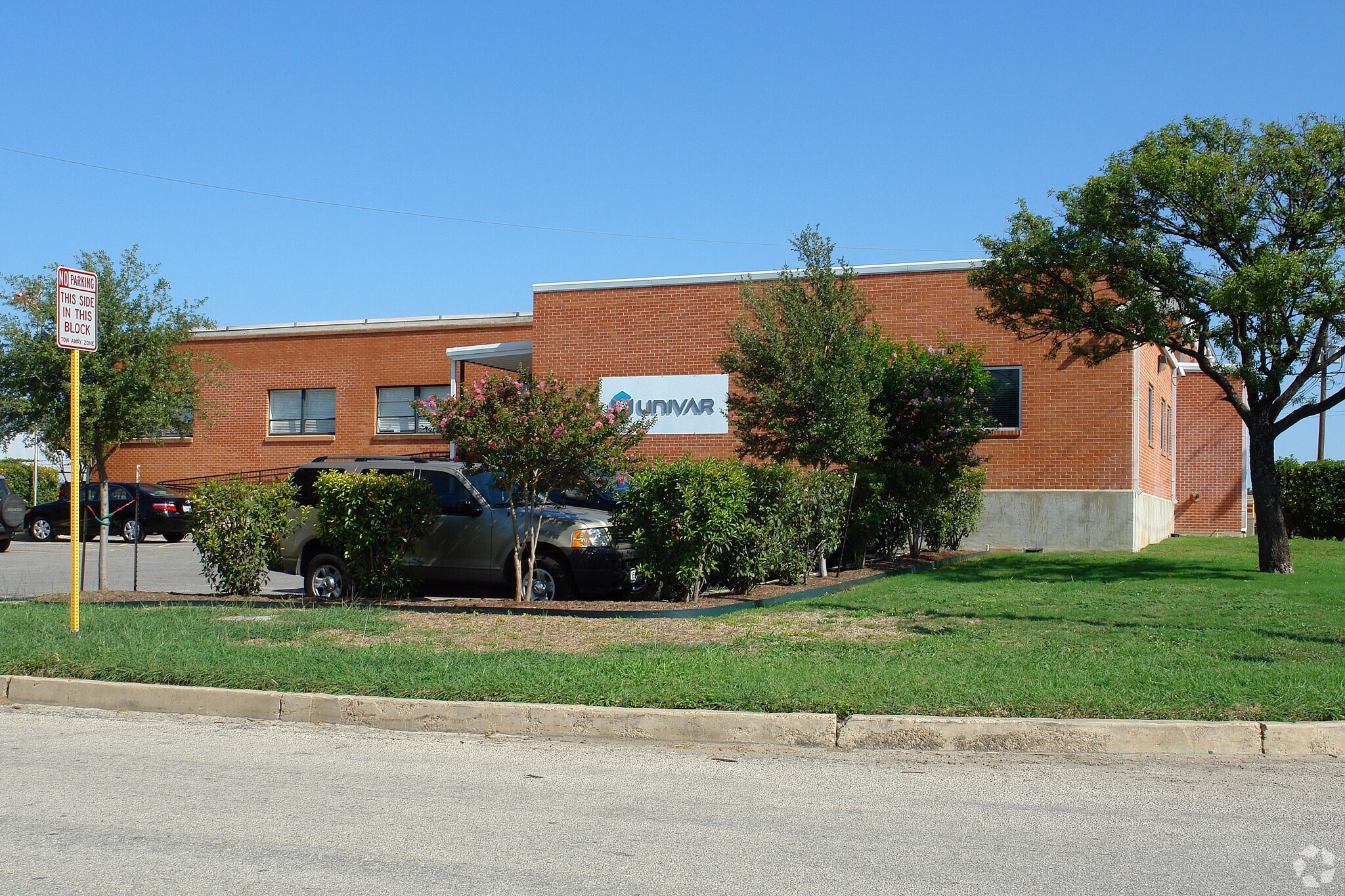 4351 Director Dr, San Antonio, TX for sale Primary Photo- Image 1 of 1