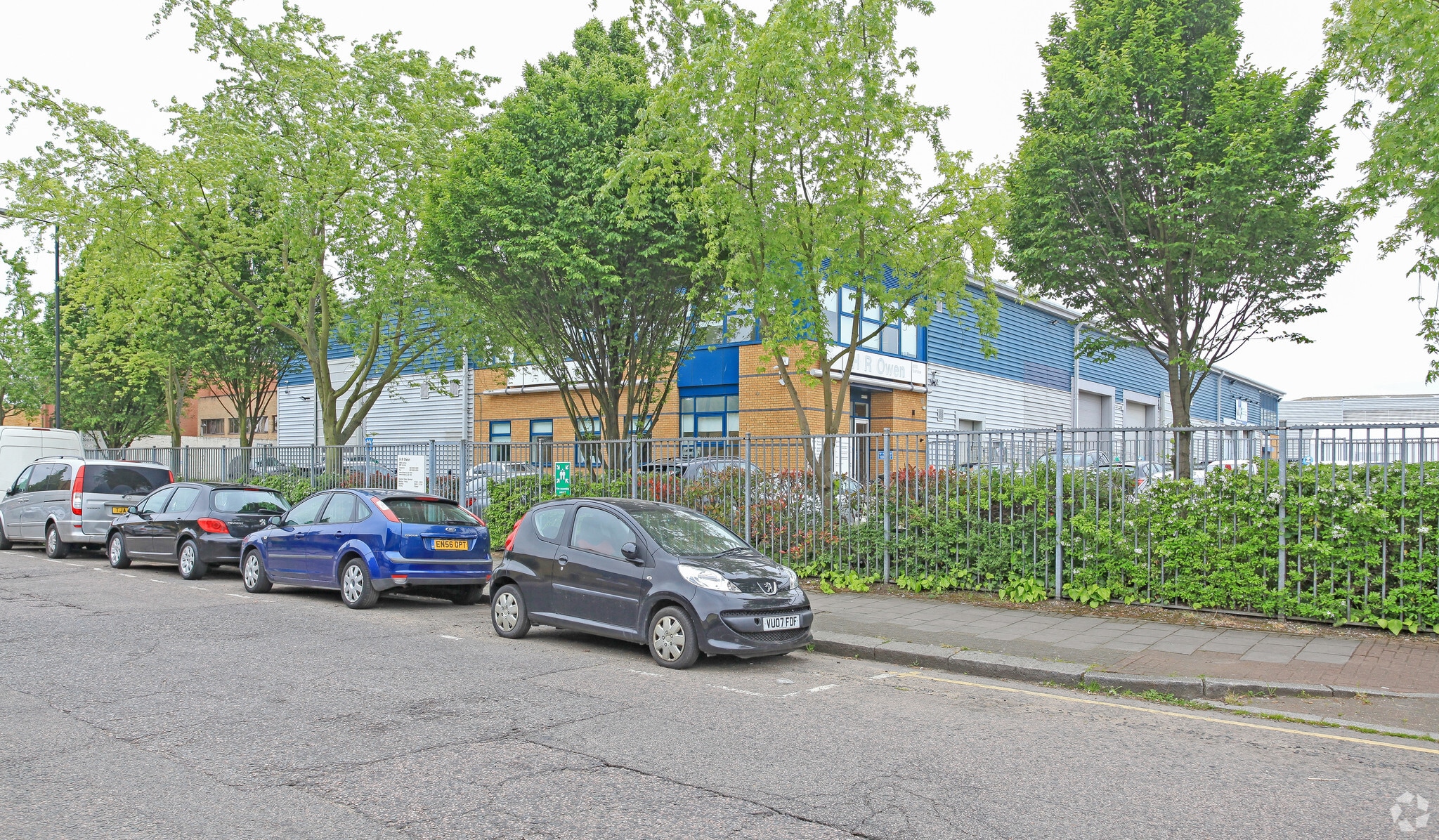 36A Cumberland Ave, London for sale Primary Photo- Image 1 of 1