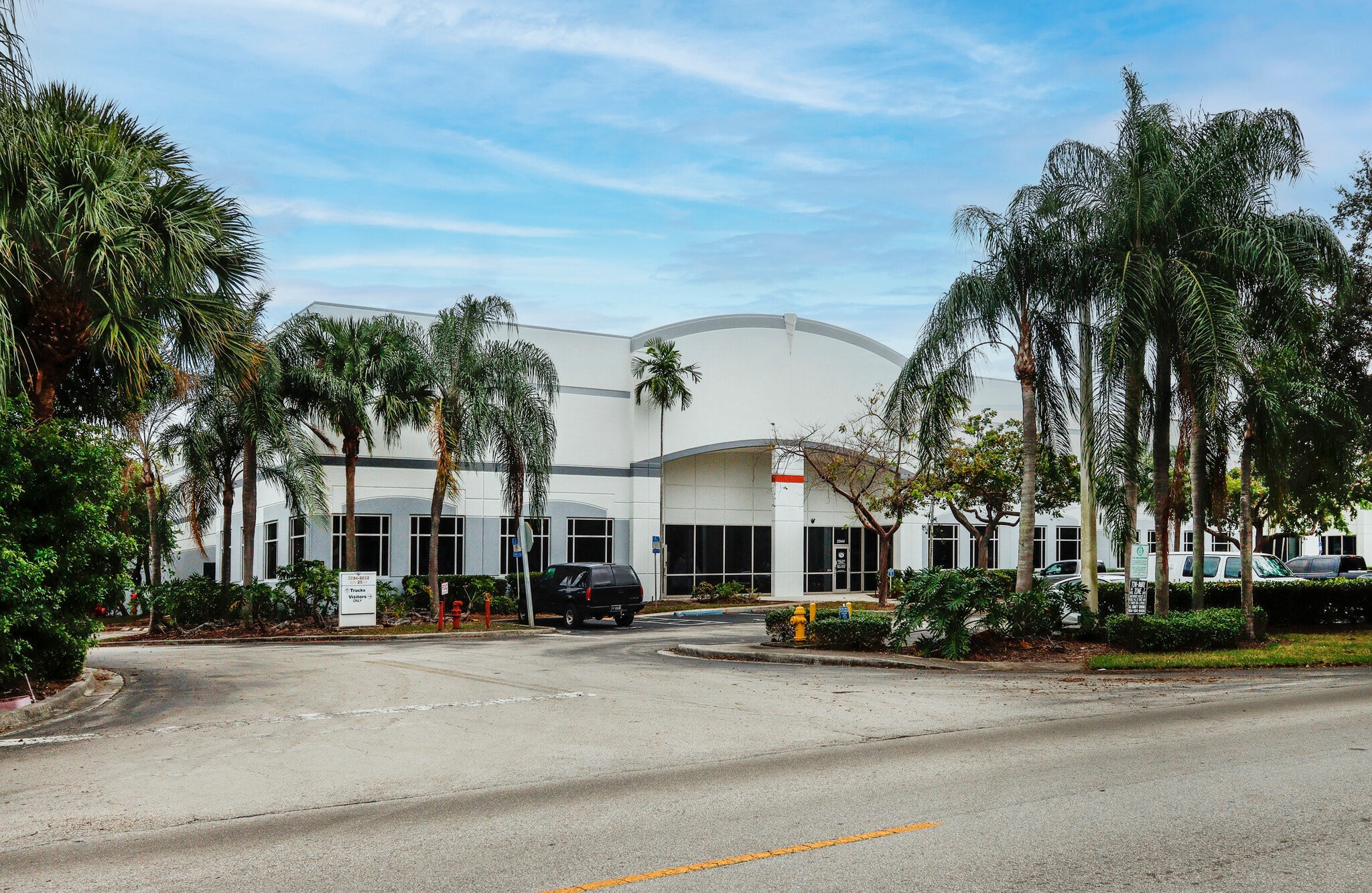 2001-2009 NW 25th Ave, Pompano Beach, FL for lease Building Photo- Image 1 of 1