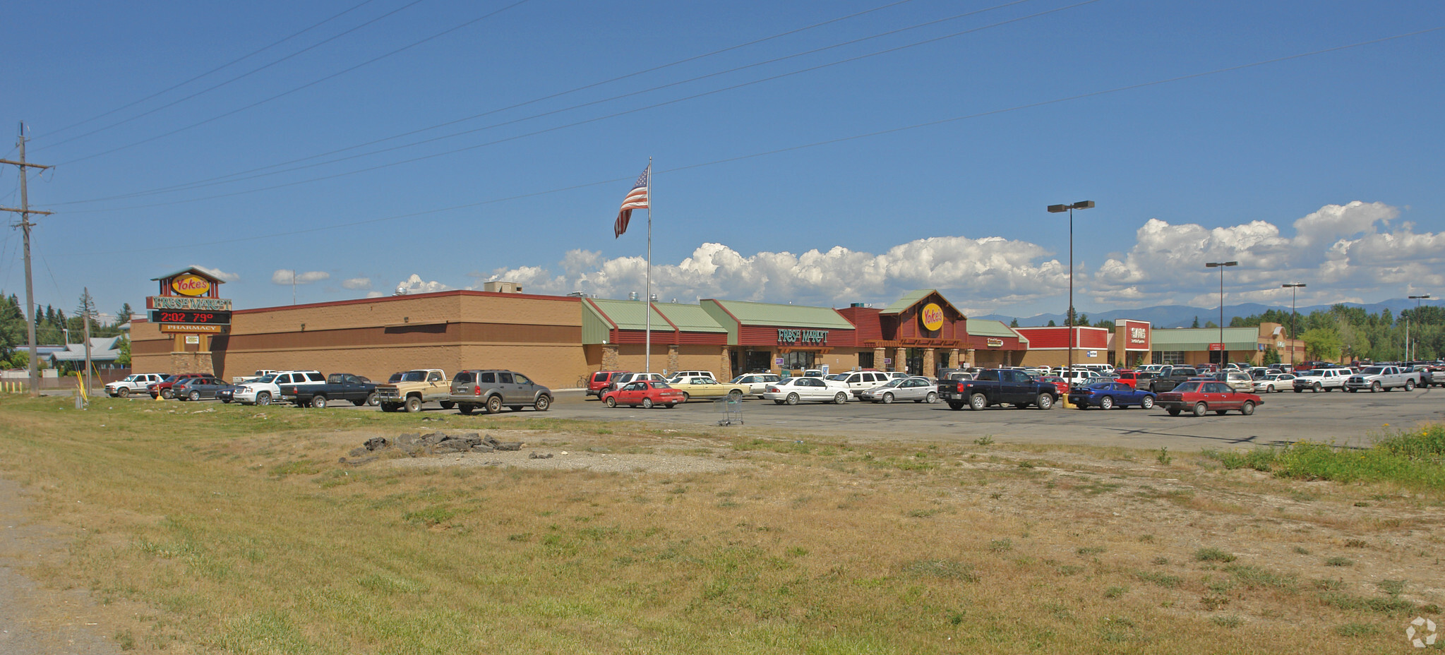 300 Bonner Mall Way, Ponderay, ID for lease Primary Photo- Image 1 of 14