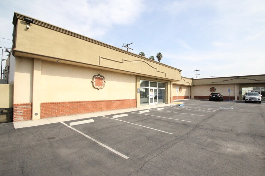 509-523 E Rosecrans Ave, Compton, CA for sale - Building Photo - Image 3 of 18
