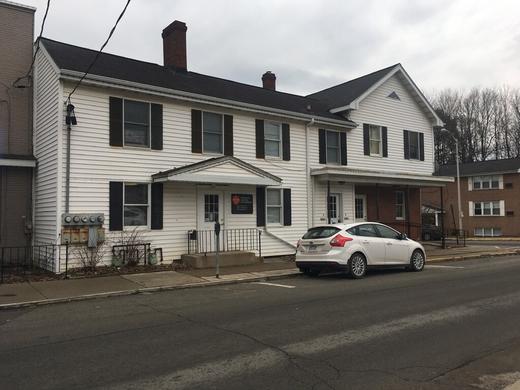 730 Church St, Indiana, PA for lease Primary Photo- Image 1 of 6