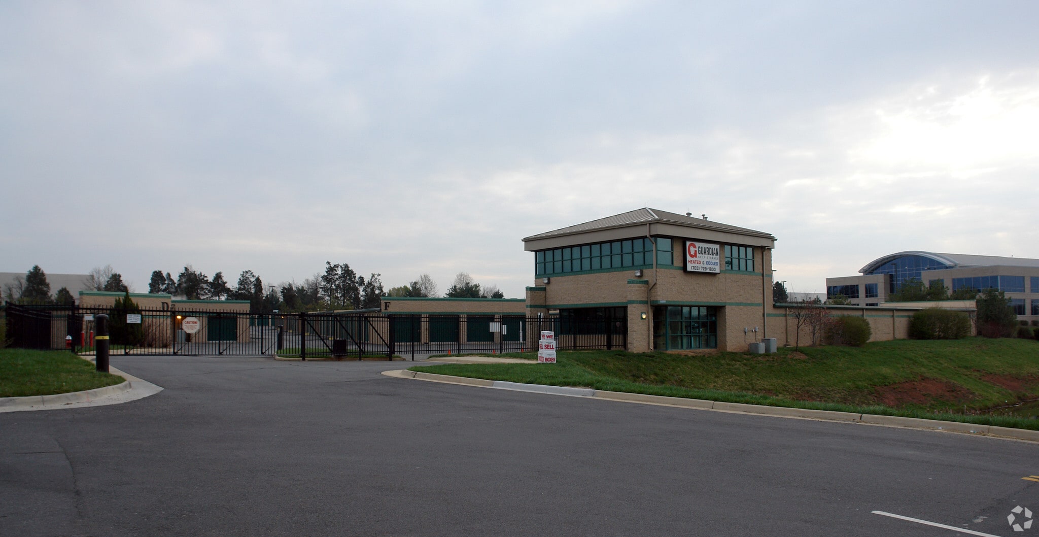 44690 Waxpool Rd, Ashburn, VA for lease Primary Photo- Image 1 of 2