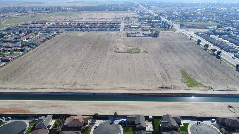 S Union Ave, Bakersfield, CA for sale - Building Photo - Image 1 of 1