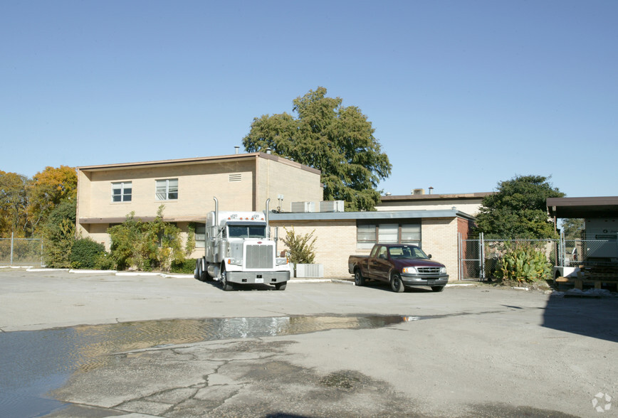 1702 N Sooner Rd, Oklahoma City, OK for sale - Building Photo - Image 3 of 10