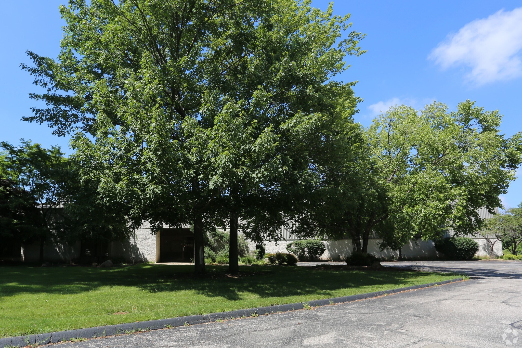 12420 Plaza Dr, Parma, OH for sale Primary Photo- Image 1 of 1