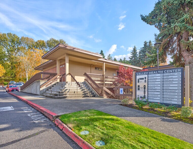 4300 Talbot Rd S, Renton, WA for lease - Building Photo - Image 3 of 28
