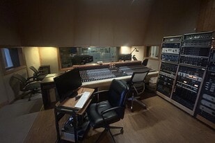 2808Azalea.com | Seller Financing - Owner Financed Property