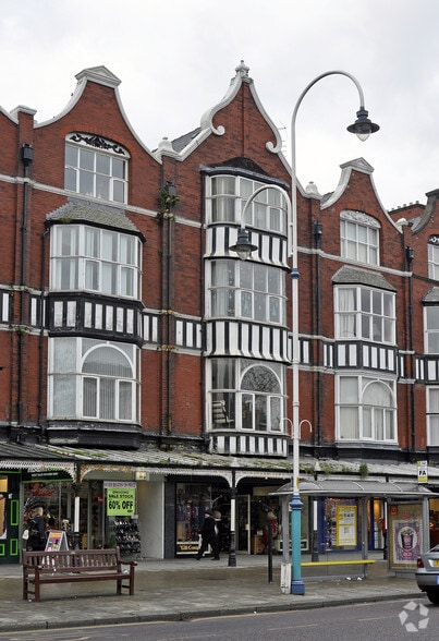 193 Lord St, Southport for sale - Primary Photo - Image 1 of 3