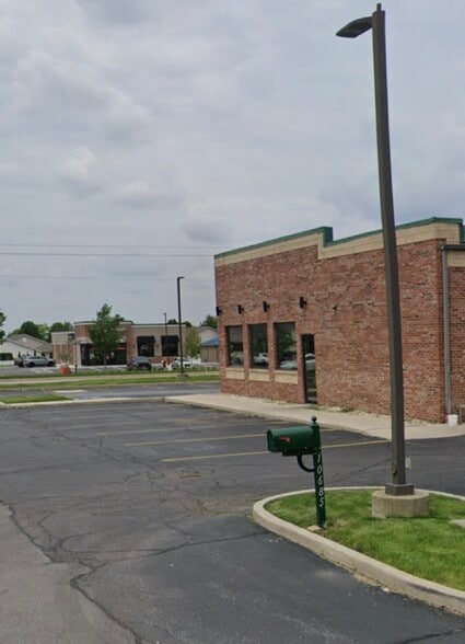 10685 Randolph St, Crown Point, IN for sale - Building Photo - Image 3 of 10