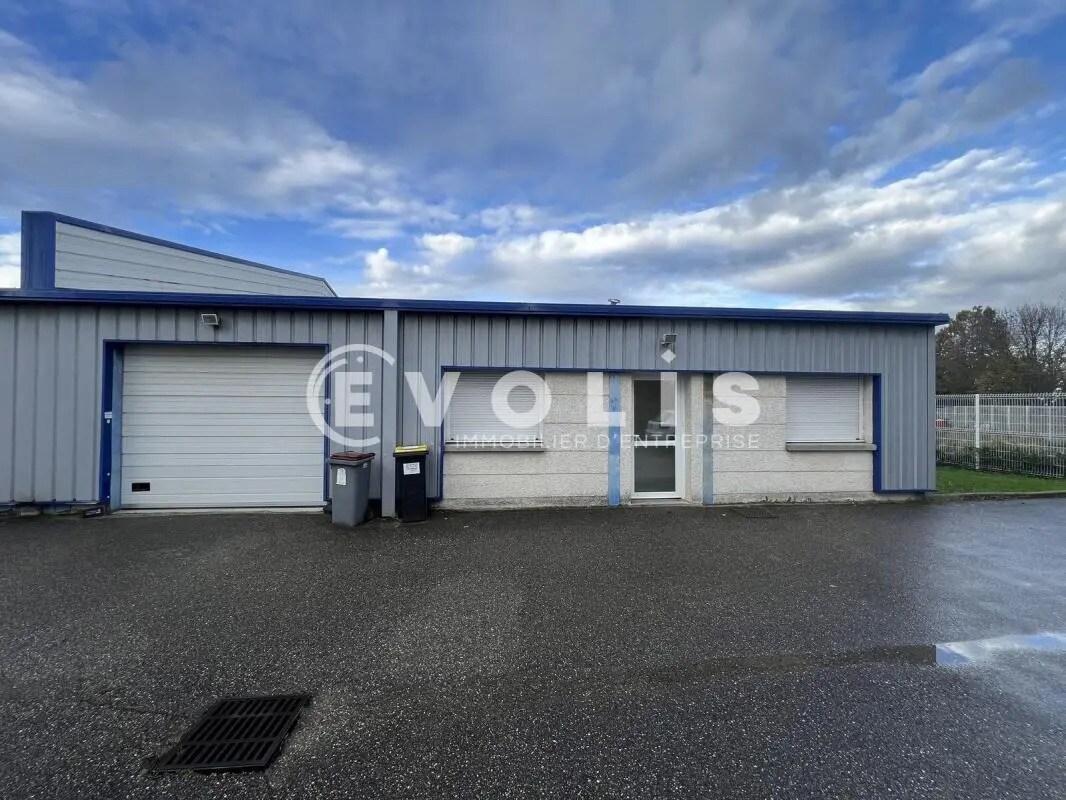 Office in Colombier-Saugnieu for lease Building Photo- Image 1 of 16