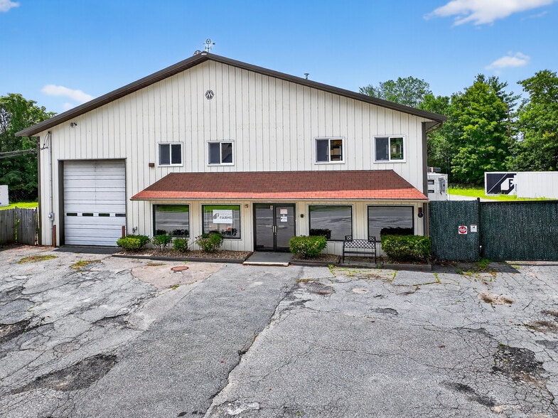 56 Crawford St, Leominster, MA for lease - Building Photo - Image 3 of 7