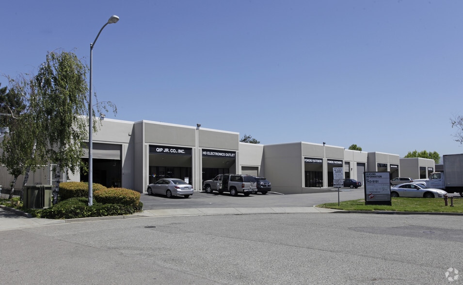 28970 Hopkins St, Hayward, CA for lease - Building Photo - Image 3 of 5