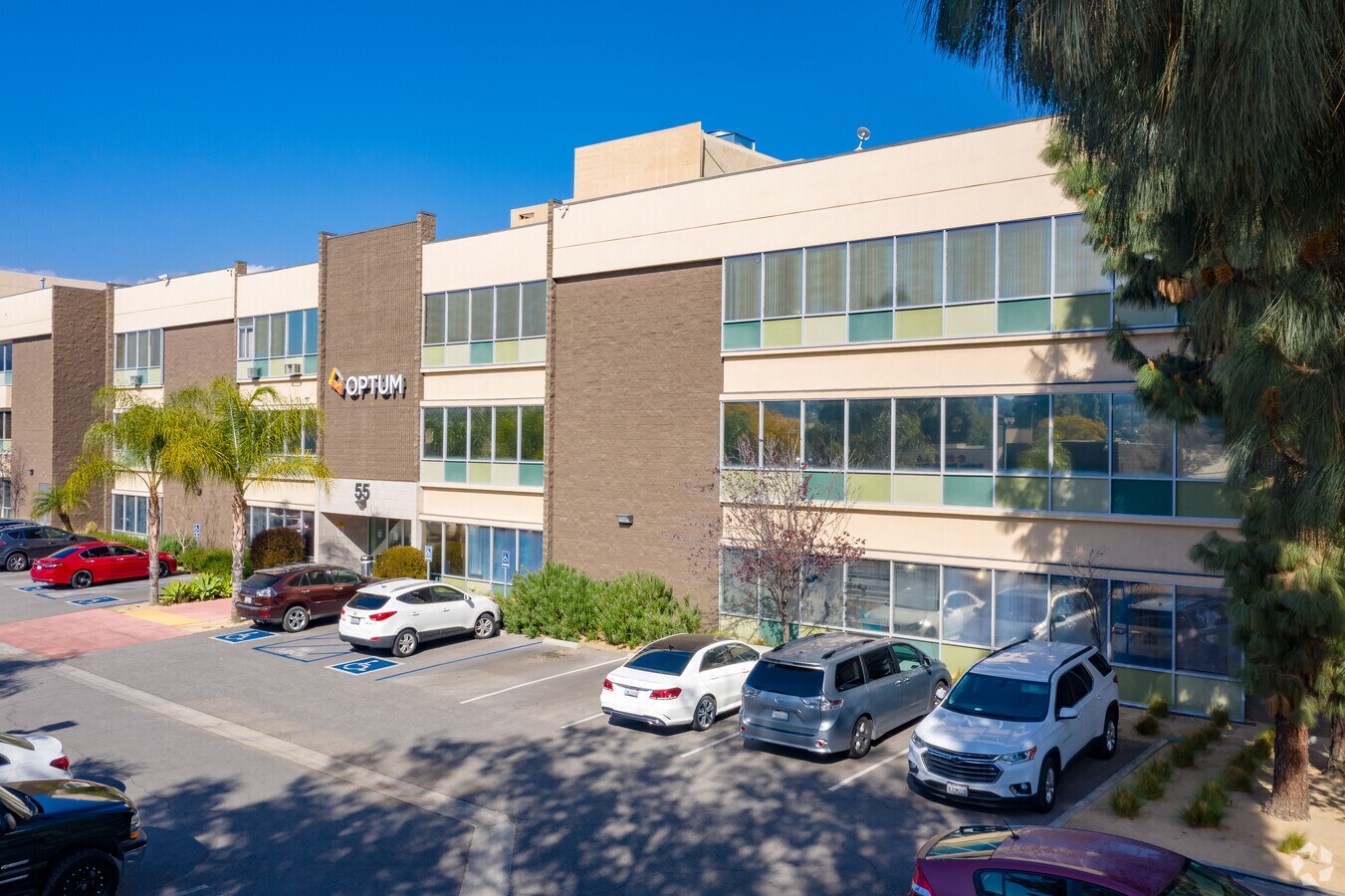 55 S Raymond Ave, Alhambra, CA 91801