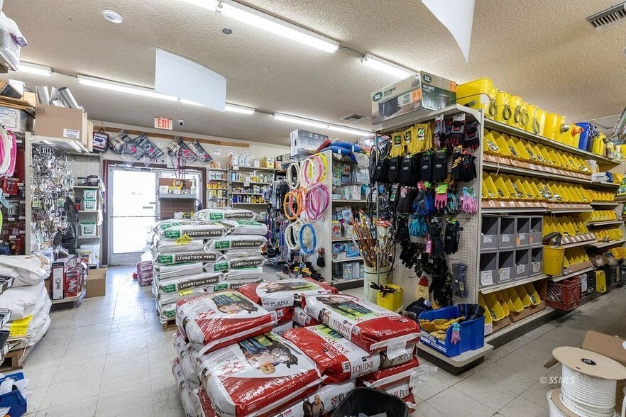 6259 Hwy 178, Inyokern, CA for sale - Building Photo - Image 2 of 32