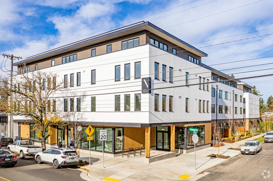 4981 SE Woodstock Blvd, Portland, OR for lease - Building Photo - Image 2 of 26