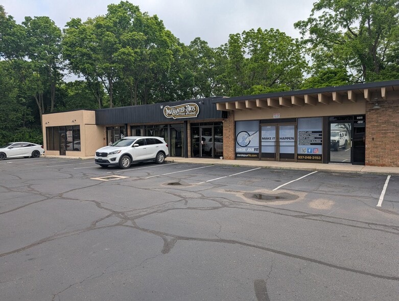 440-448 S Main St, Englewood, OH for lease - Building Photo - Image 1 of 4