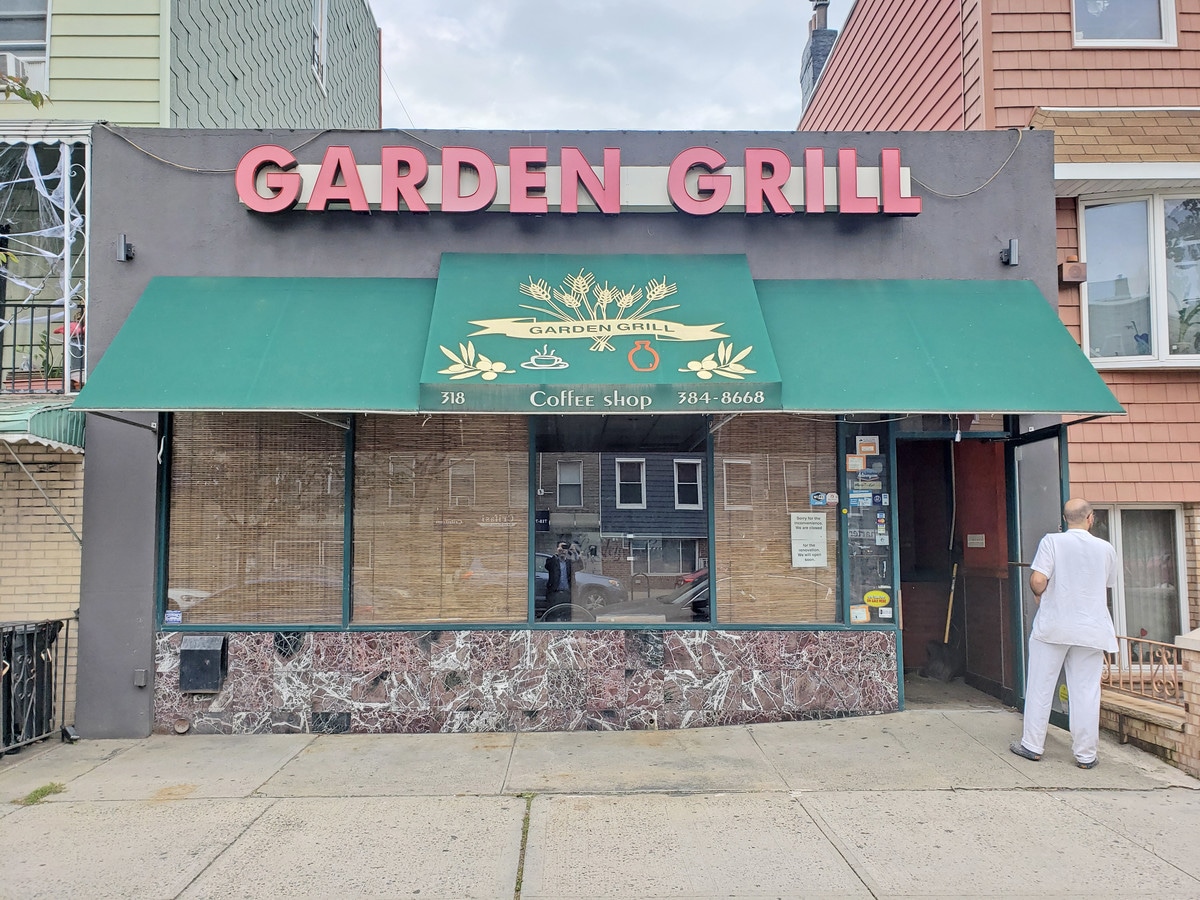 318 Graham Ave, Brooklyn, NY 11211