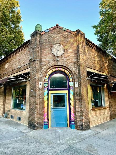 1400-1416 SE Morrison St, Portland, OR for sale - Building Photo - Image 3 of 11