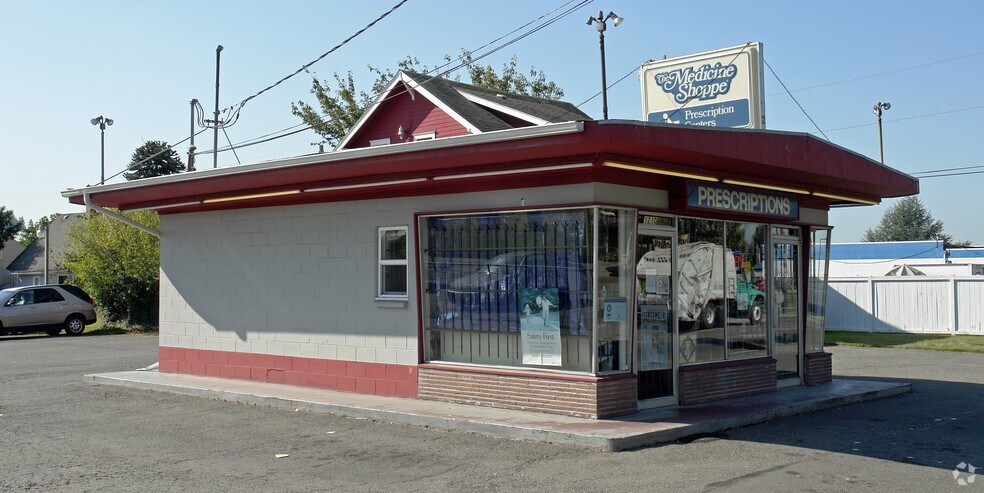 1210 E Main Ave, Puyallup, WA for sale - Building Photo - Image 2 of 6