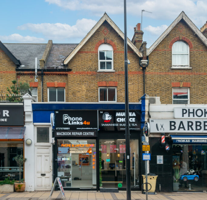 94 The Broadway, London for sale Primary Photo- Image 1 of 2