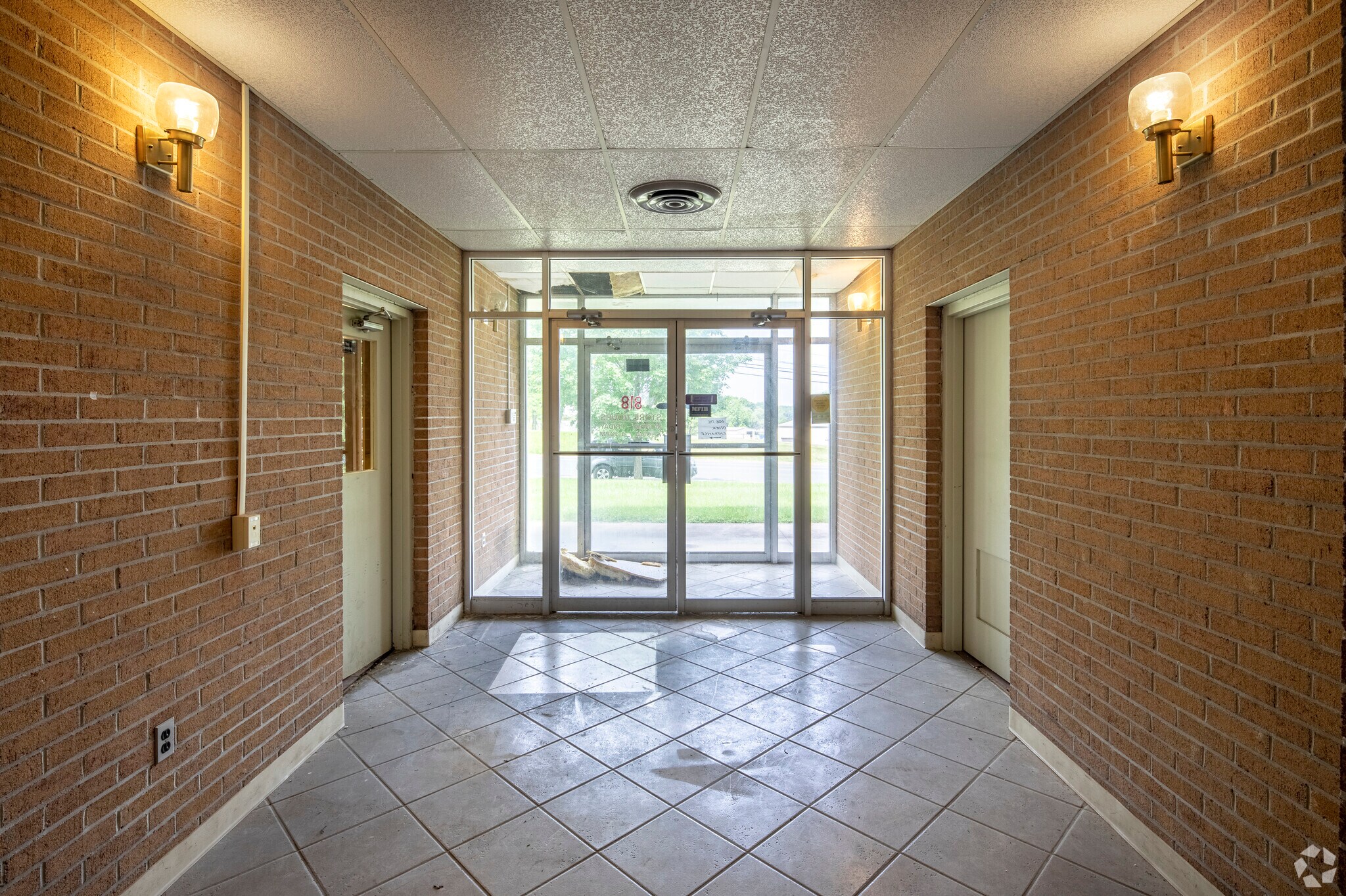 818 Bowman Ave, Hagerstown, MD 21740 Industrial for Lease