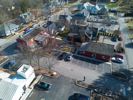 Historic Office Building & Carriage House - Pub