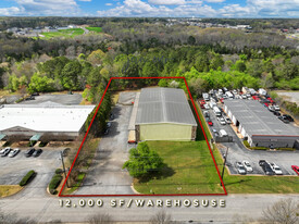 ±12,000 SF FREE STANDING WAREHOUSE FOR LEASE - Warehouse