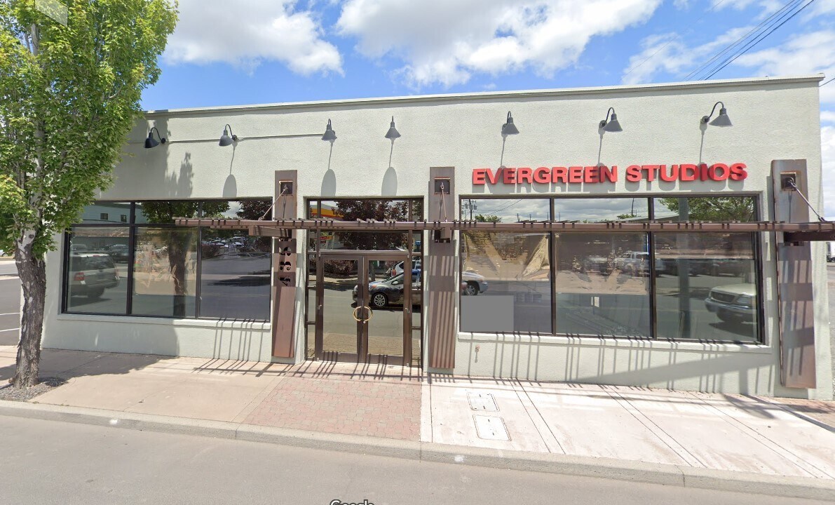 435 SW Evergreen Ave, Redmond, OR for sale Building Photo- Image 1 of 1