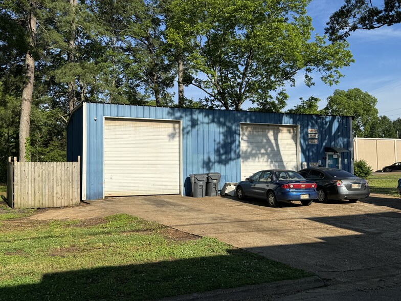 155 E Center St, Hernando, MS for sale - Building Photo - Image 1 of 4