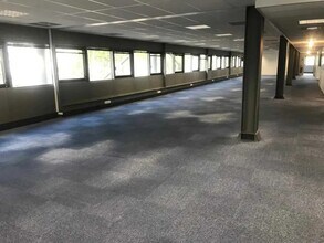 173 Boulevard Félix Faure, Aubervilliers for lease Interior Photo- Image 2 of 7