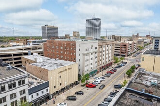 211 S Michigan St, South Bend, IN - Aerial  map view
