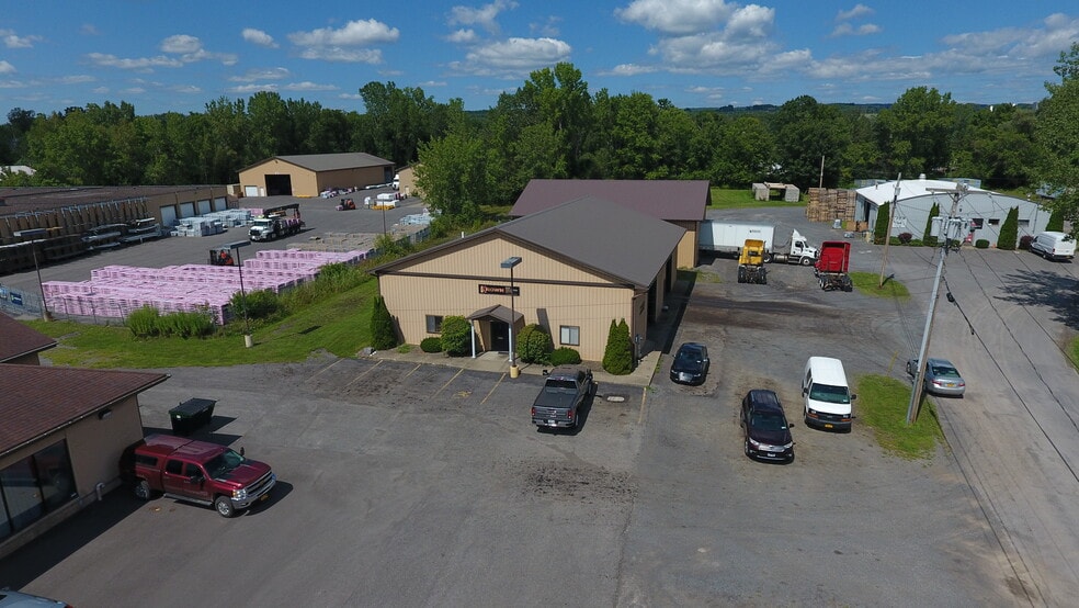 9559 River Rd, Marcy, NY for lease - Building Photo - Image 2 of 3