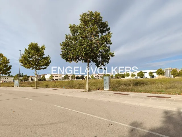 Land in Vilafranca del Penedès, Barcelona for sale - Building Photo - Image 1 of 4