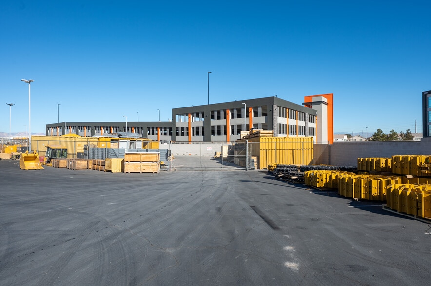 1575 E Cactus Ave, Henderson, NV for sale - Construction Photo - Image 2 of 2