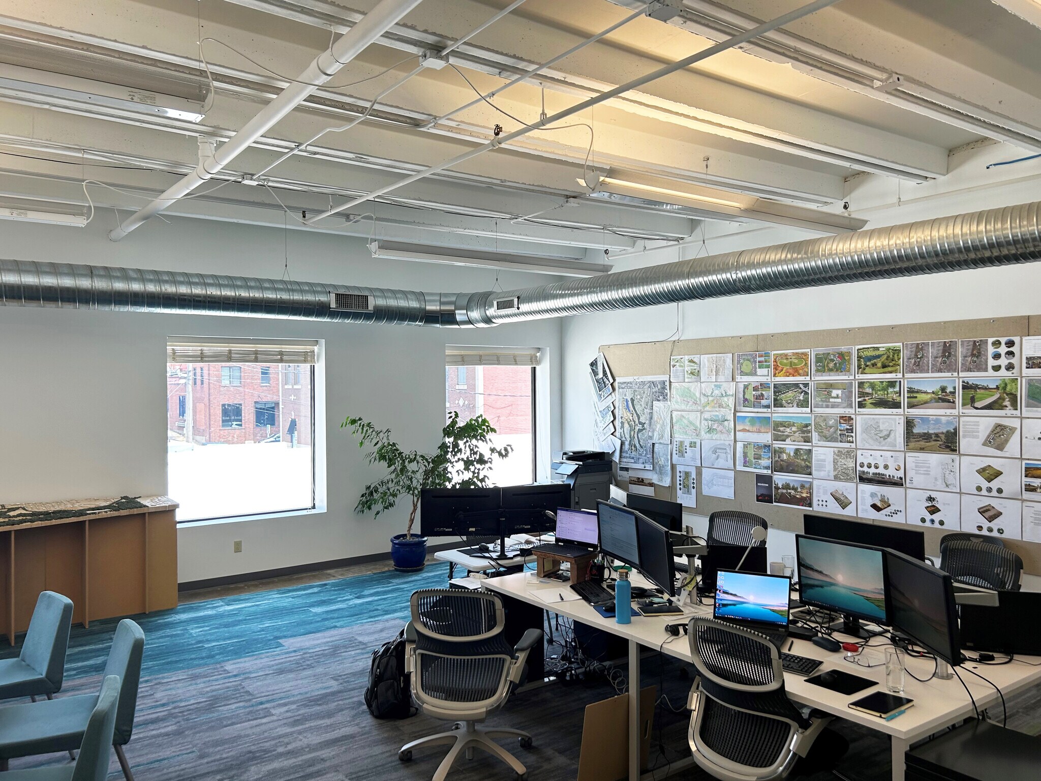 1925 Central St, Kansas City, MO for lease Interior Photo- Image 1 of 6