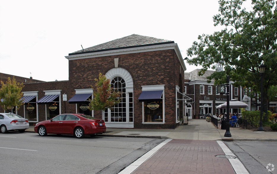 13220-13228 Shaker Sq, Cleveland, OH for lease - Primary Photo - Image 1 of 14