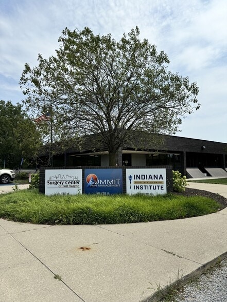 1721 Magnavox Way, Fort Wayne, IN for sale - Building Photo - Image 1 of 1