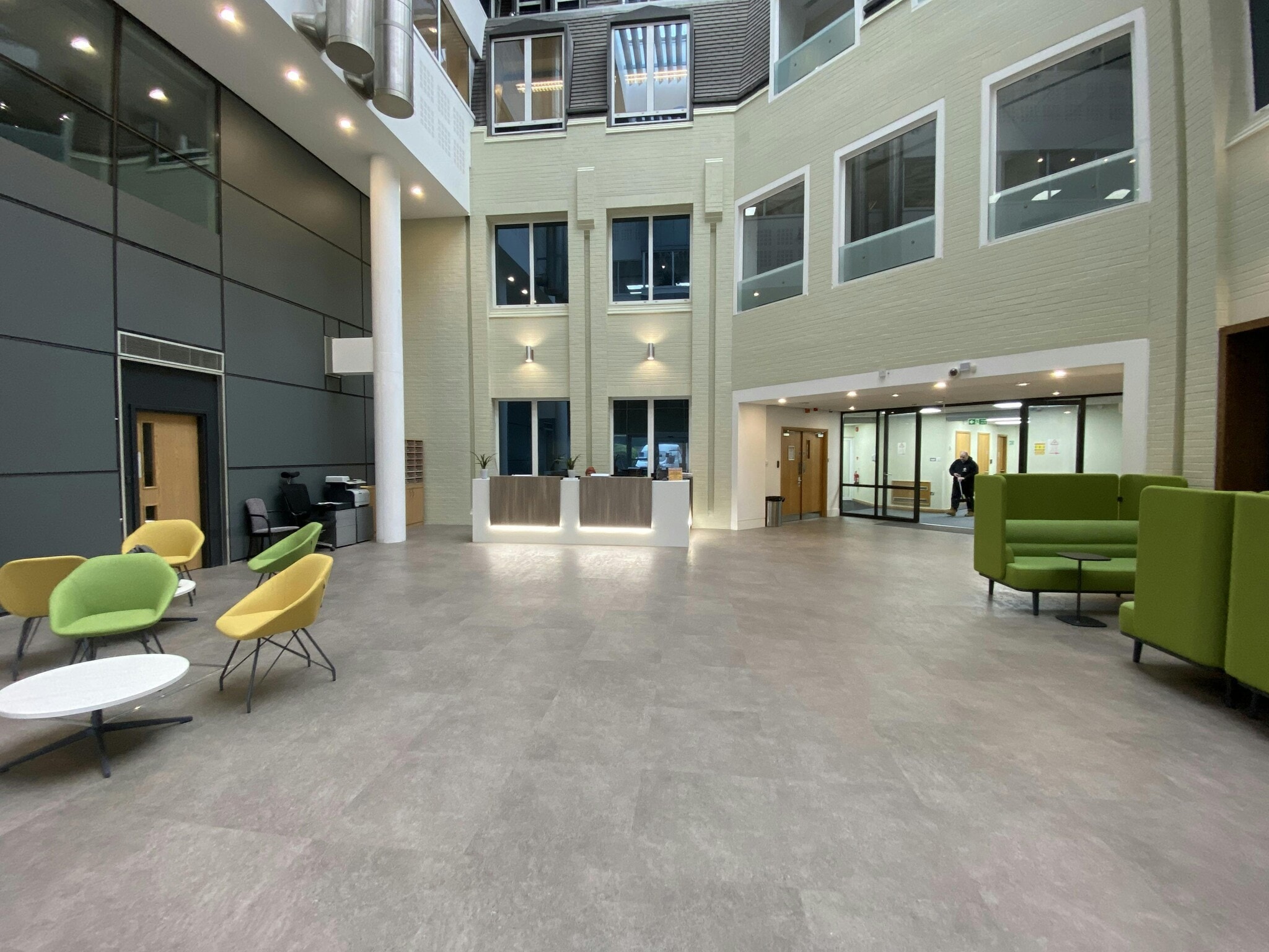 Bickenhill Ln, Birmingham for lease Building Photo- Image 1 of 31