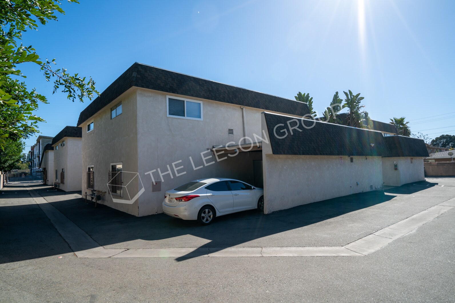 927 S Webster Ave, Anaheim, CA 92804 French Quarter Apartments