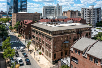 2133 Arch St, Philadelphia, PA - aerial  map view