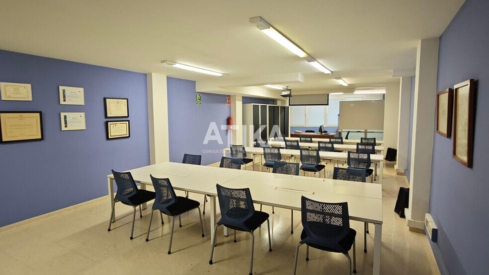 Office in Ontinyent for lease - Building Photo - Image 1 of 9