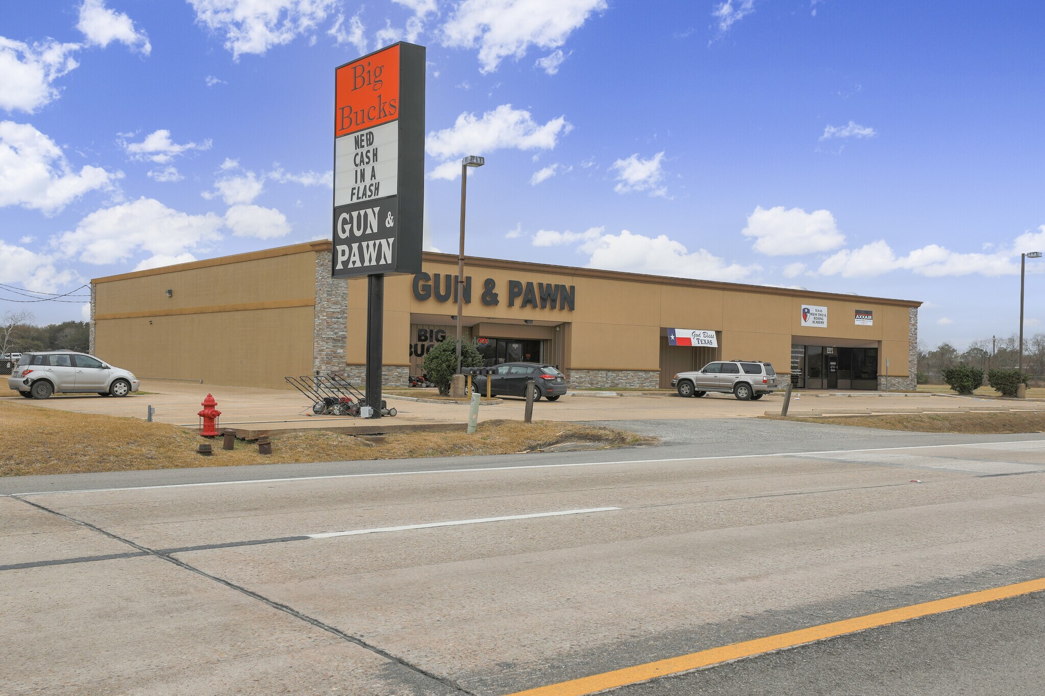 2201 Highway 35 Byp N, Alvin, TX for sale Building Photo- Image 1 of 1