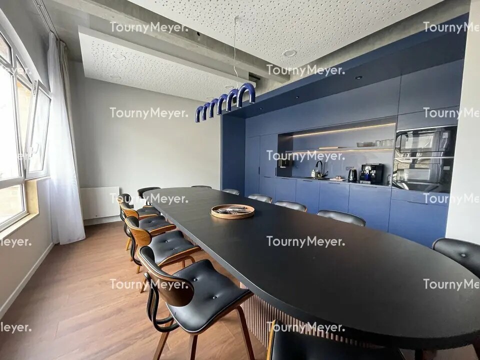 Office in Rennes for lease Interior Photo- Image 1 of 5