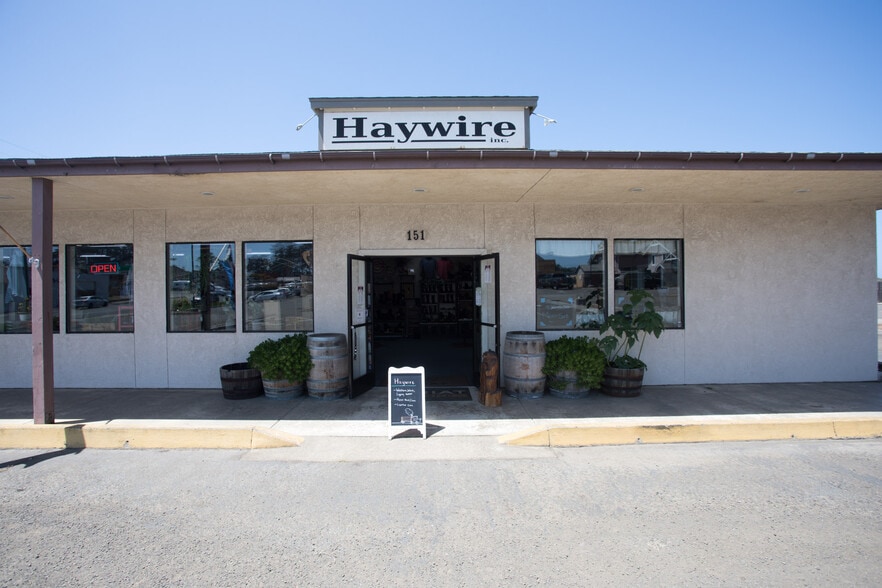 151 W Elm St, Fort Bragg, CA for sale - Building Photo - Image 2 of 16