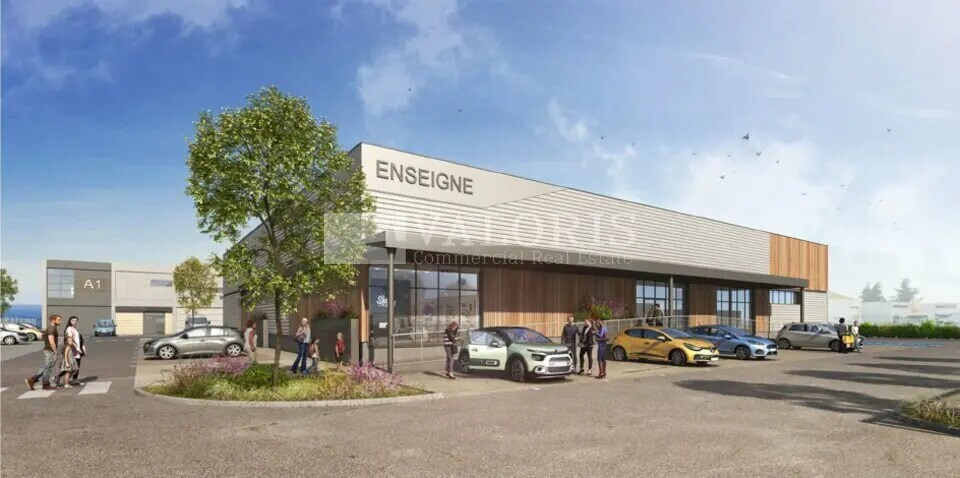 Retail in Romans-sur-Isère for sale - Building Photo - Image 1 of 4