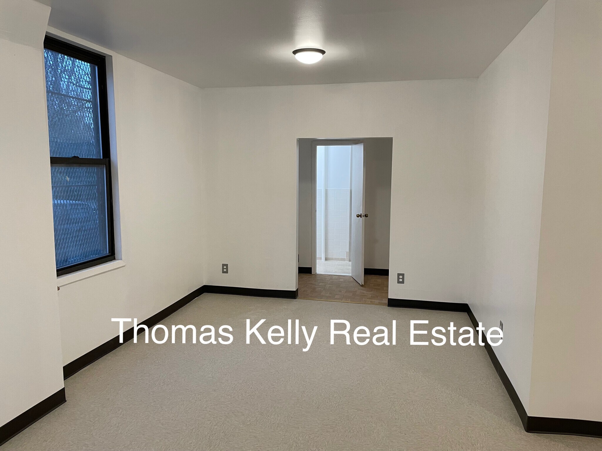 38-01 20th Rd, Astoria, NY for sale Primary Photo- Image 1 of 1