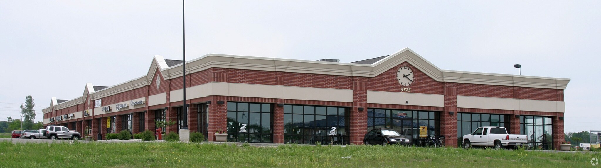 3525 E Calumet St, Appleton, WI 54915 Retail for Lease