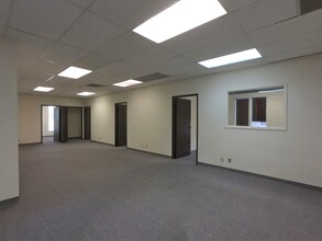 841 Blossom Hill Rd, San Jose, CA for lease Interior Photo- Image 2 of 2